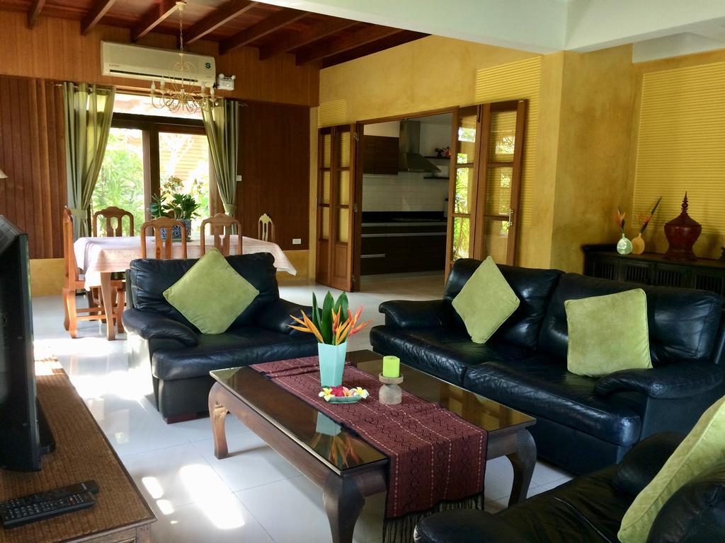 Symphony Villa Nai Harn Extérieur photo